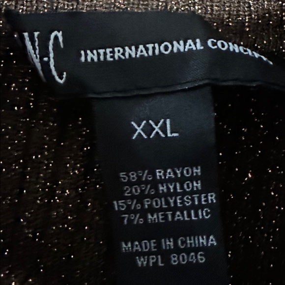 028 INC | NWOT Bronze Color Ribbed Turtleneck Sweater (Size XXL) - Picture 8 of 8